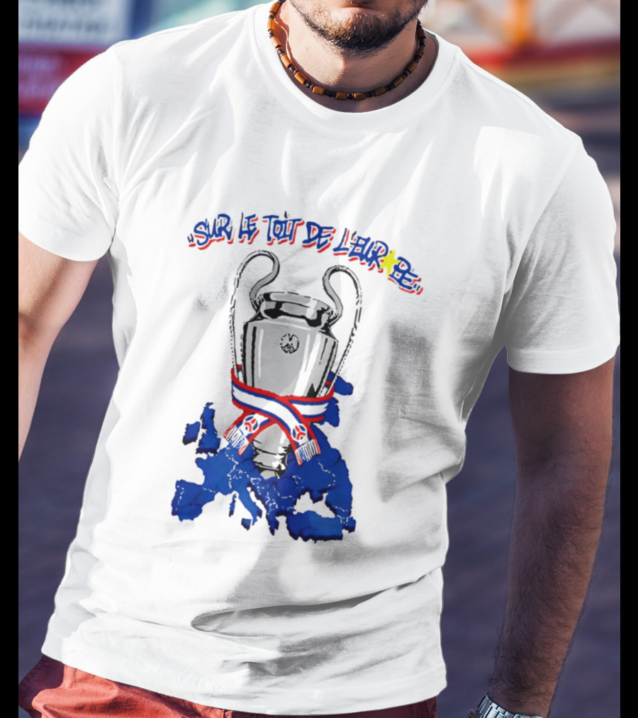 Paris Saint Germain Sur Le Toit De L'Europe 2026 Trophy T-Shirt