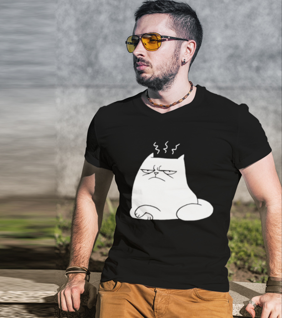 Judgement Cat Grumpy Steaming Expression T-Shirt
