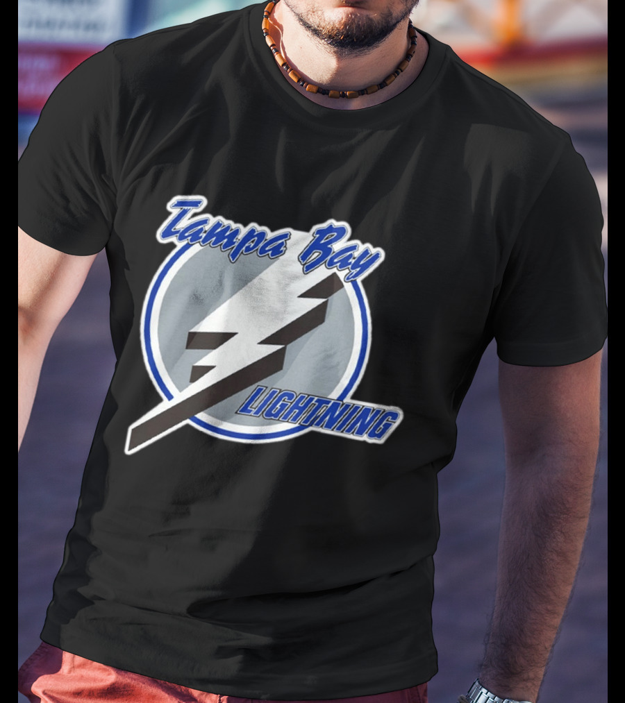 Tampa Bay Lightning 90s Vintage Style Retro Classic NHL Team T-Shirt