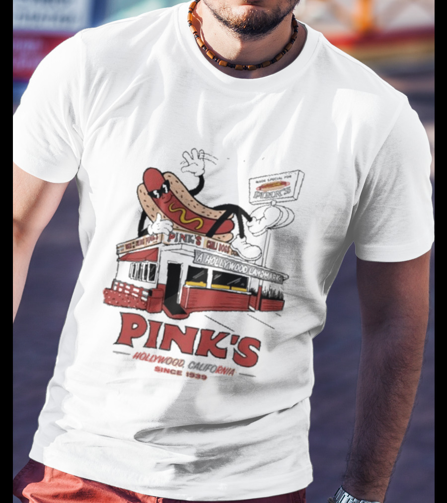 Pink's Hollywood Hot Dogs Established 1939 Iconic Street Scene T-Shirt