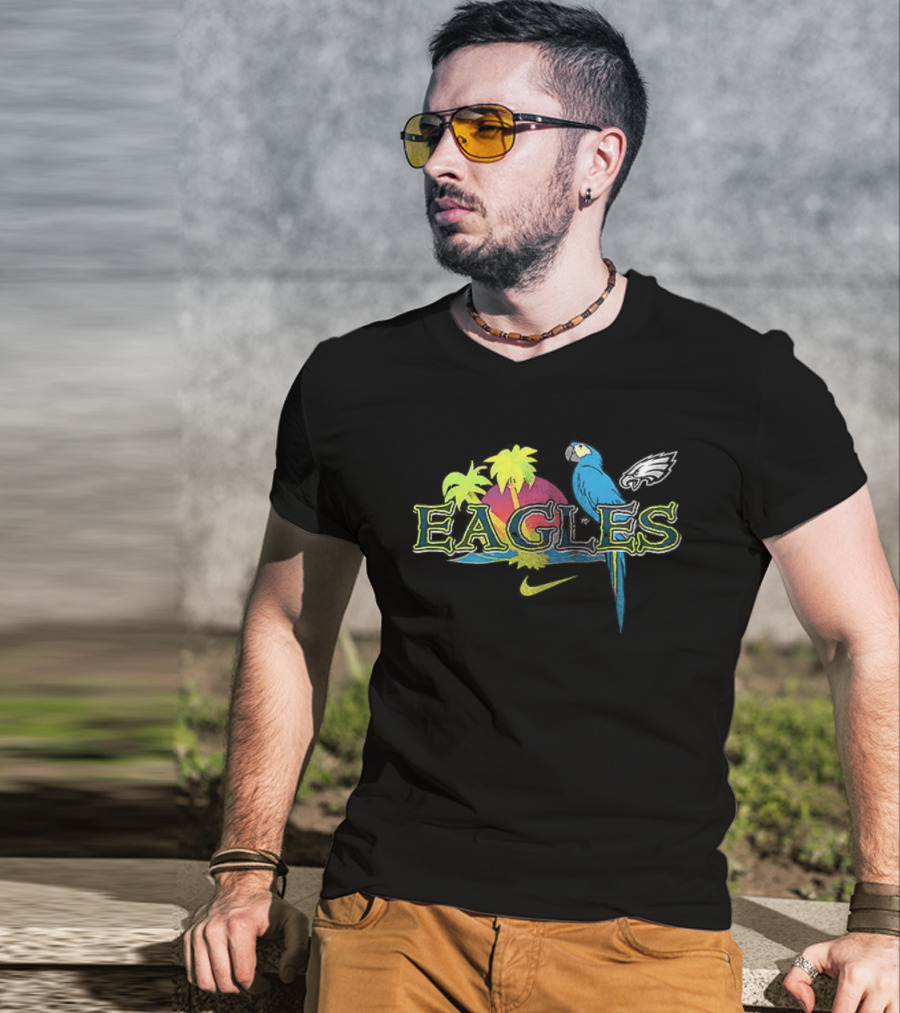 Philadelphia Eagles Parrot Tropical Vibes It's 5 O' Somewhere T-Shirt