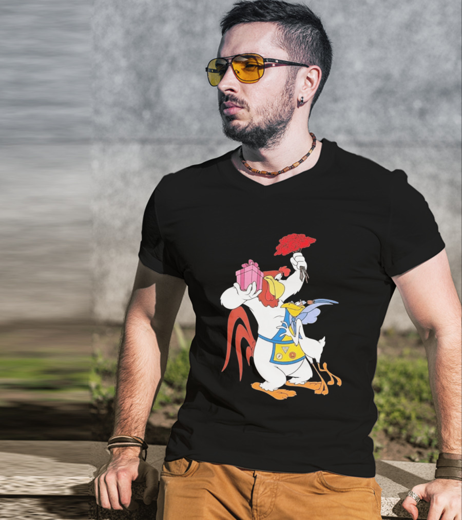 Foghorn Leghorn Miss Prissy Holding Roses And Gift Valentine Looney Tunes T-Shirt