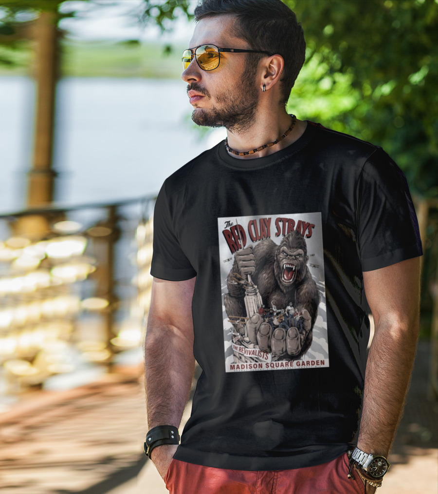 The Red Clay Strays Madison Square Garden The Revivalists King Kong Imagery New York NY Aug 9 2026 T-Shirt