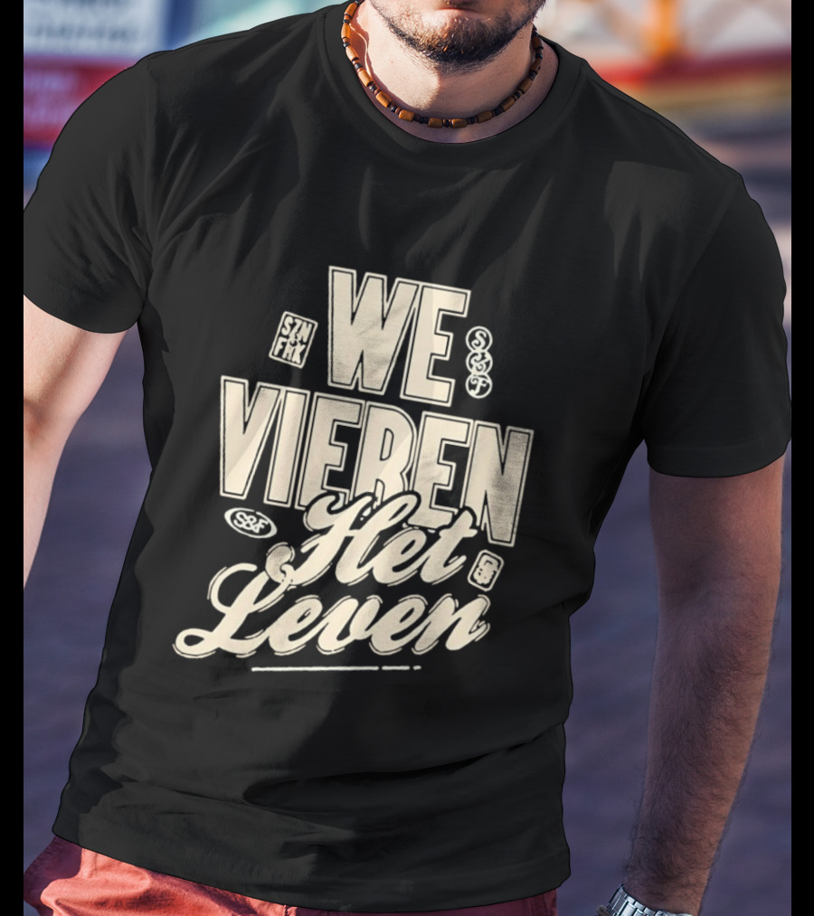 We Vieren Het Leven Tekst Stijl Met Bubbels En Sterren T-Shirt
