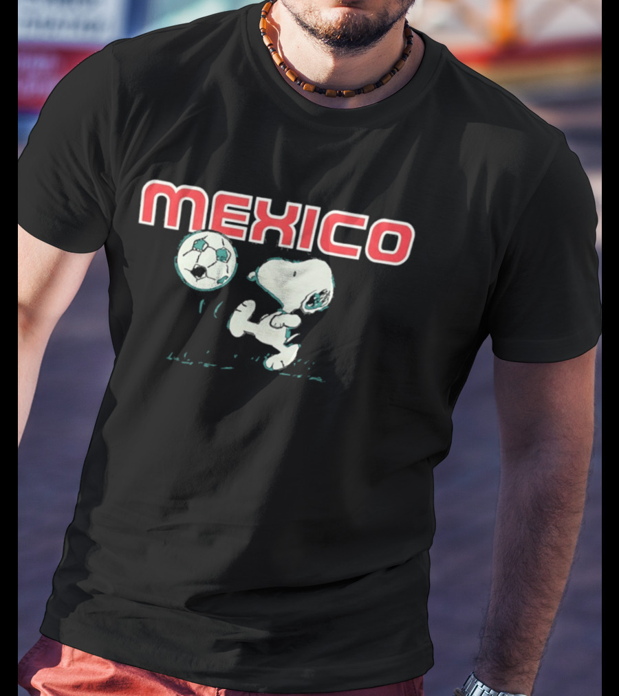 Mexico Snoopy Soccer Player Peanuts Football T-Shirt