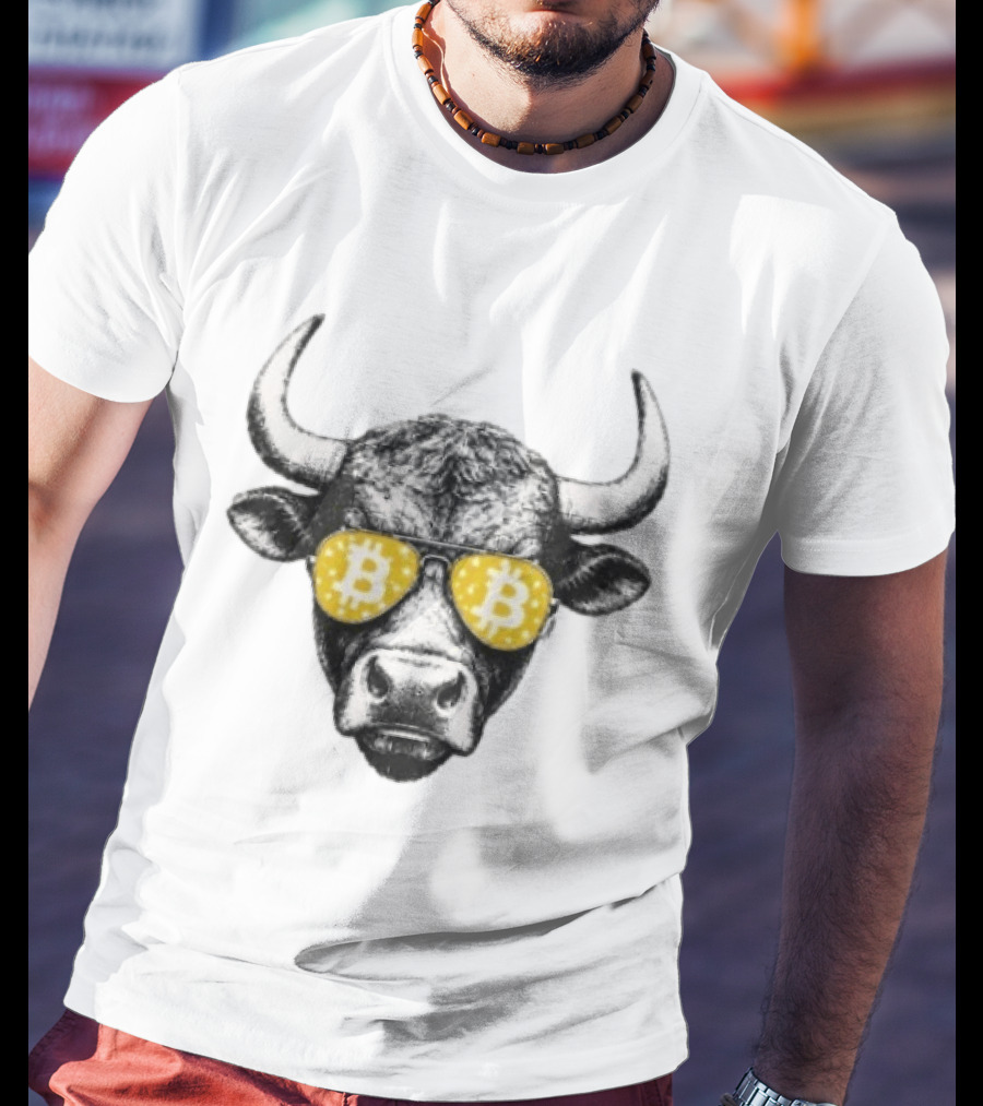 Bitcoin Is For The Bulls Cryptocurrency Enthusiast T-Shirt