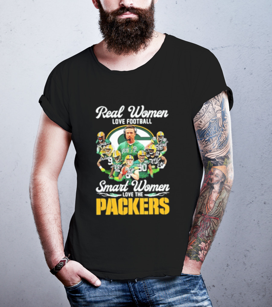 Real Women Love Football Smart Women Love The Packers T-Shirt