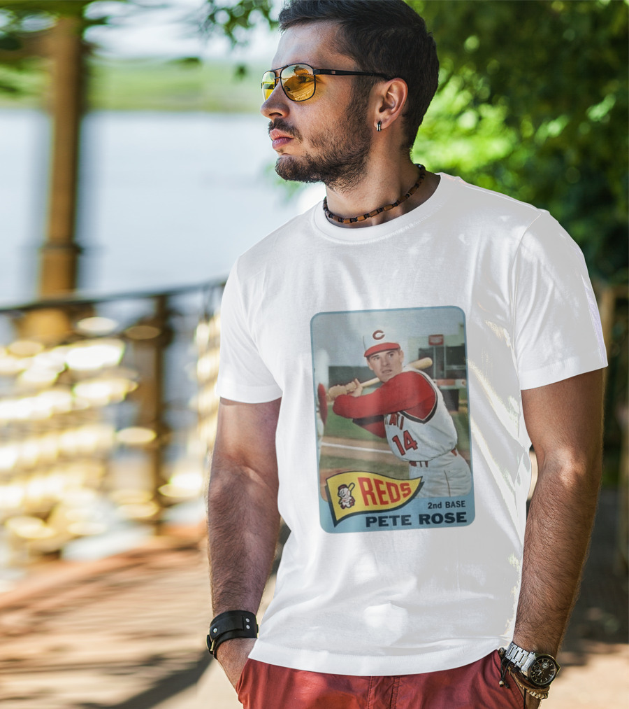 Cincinnati Reds Pete Rose 2nd Base Player Card Vintage Baseball T-Shirt
