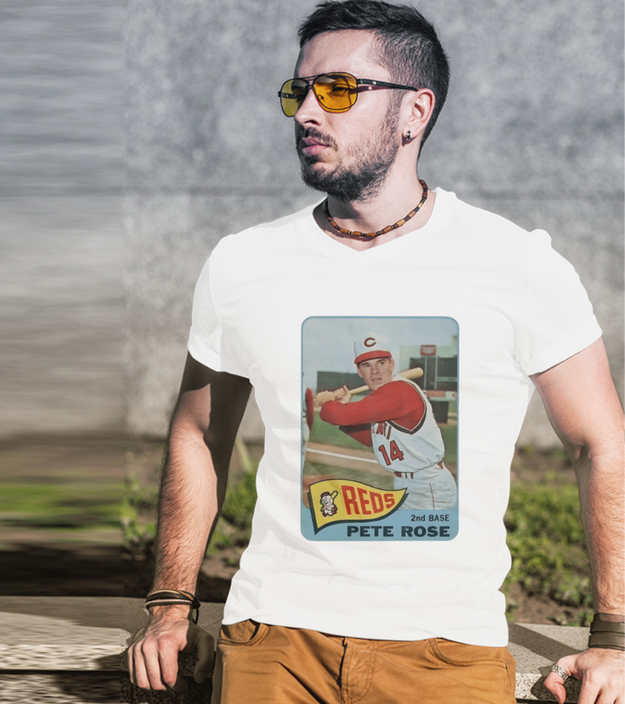 Cincinnati Reds Pete Rose 2nd Base Player Card Vintage Baseball T-Shirt