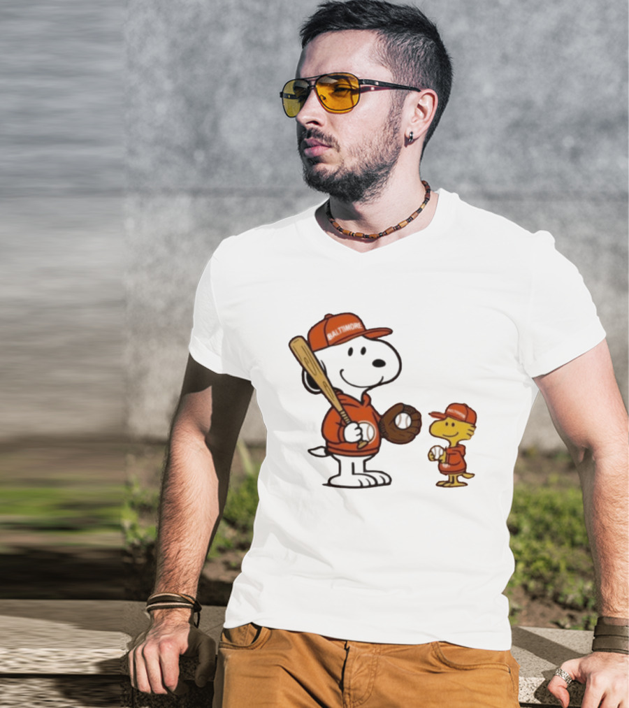 Snoopy Woodstock Baseball Baltimore Orioles Fan Gear T-Shirt