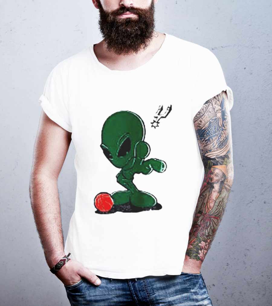 San Antonio Spurs Alien Basketball Dribble T-Shirt