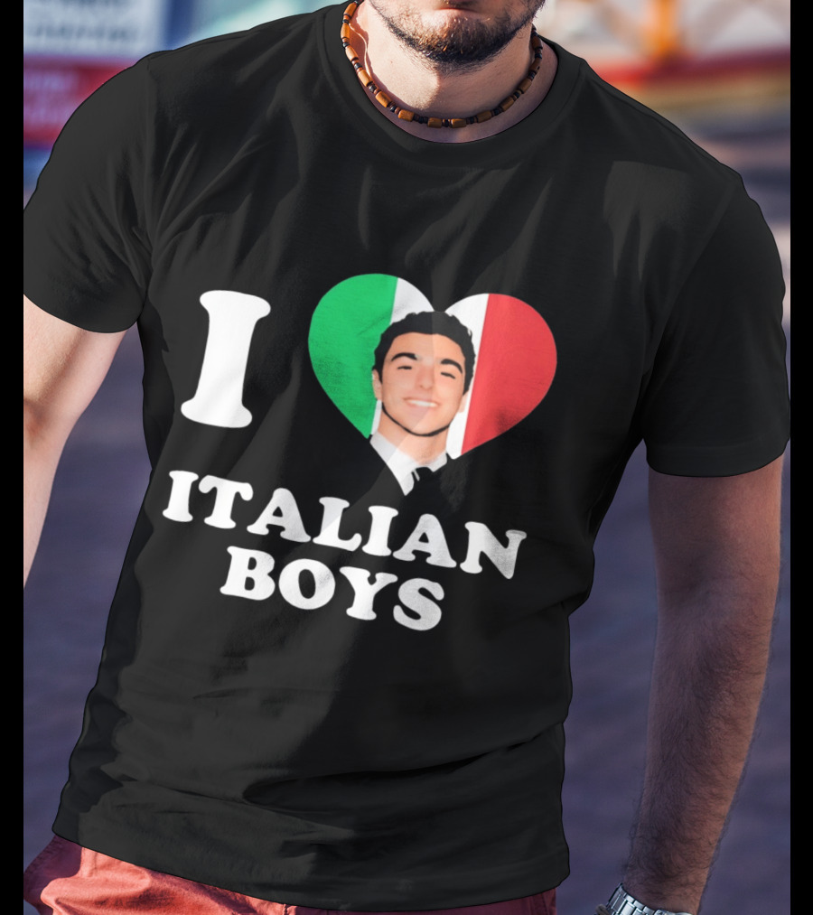 I Love Italian Boys Luigi Mangione Heart Flag T-Shirt