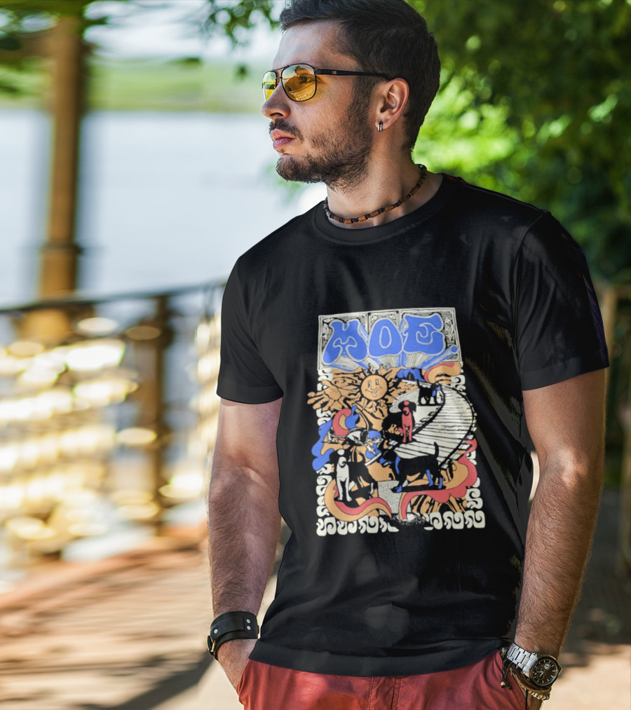 MOE Colorful Sun And Figures Pathway T-Shirt