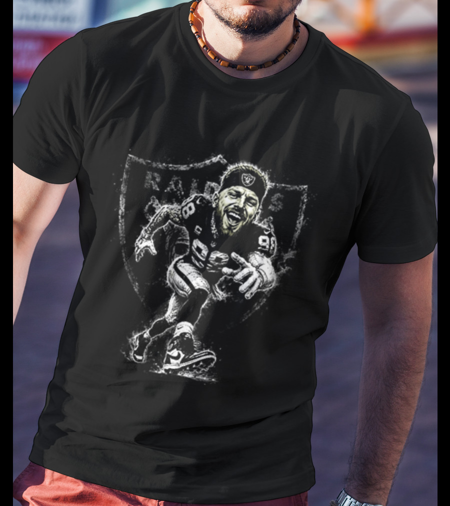 Las Vegas Raiders Maxx Crosby Caricature NFL Player 98 T-Shirt