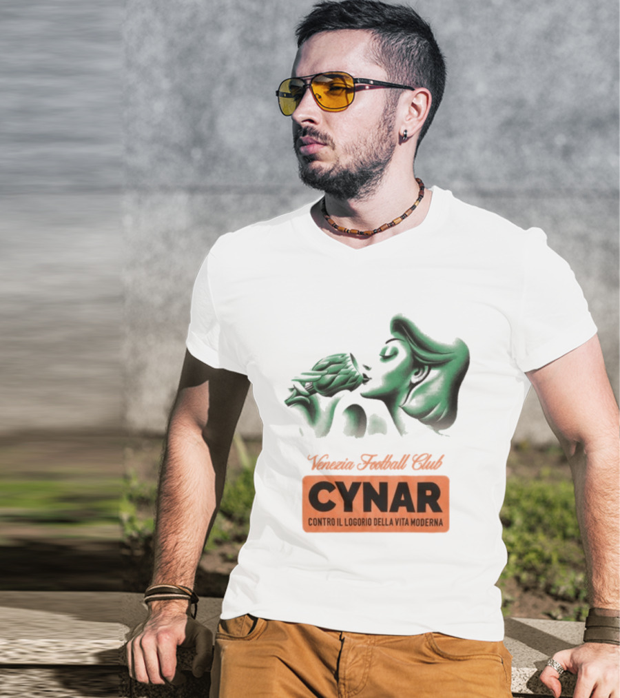 Venezia Football Club Cynar Contro Il Logorio Della Vita Moderna Artichoke Head T-Shirt