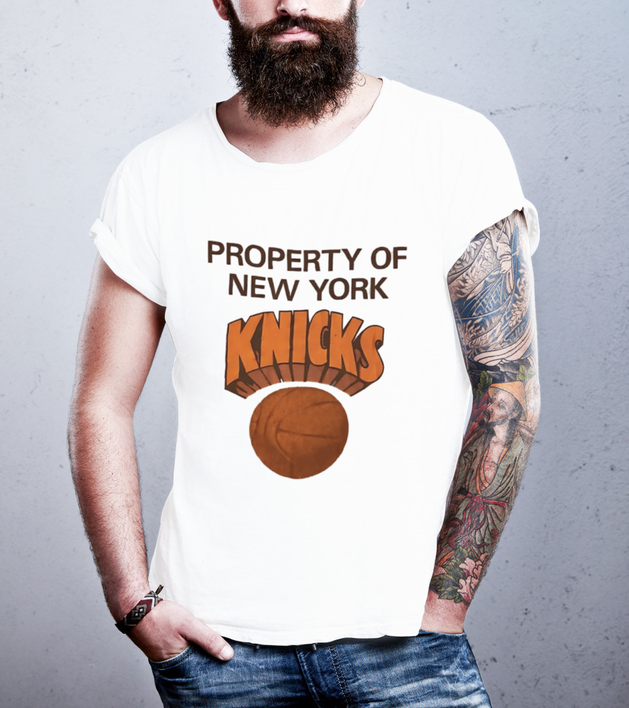 New York Knicks Basketball Property T-Shirt