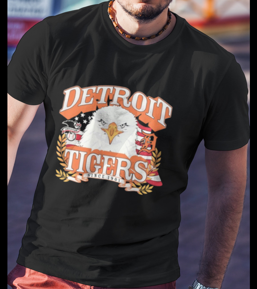 Detroit Tigers Eagle Emblem With American Flag And Stars T-Shirt