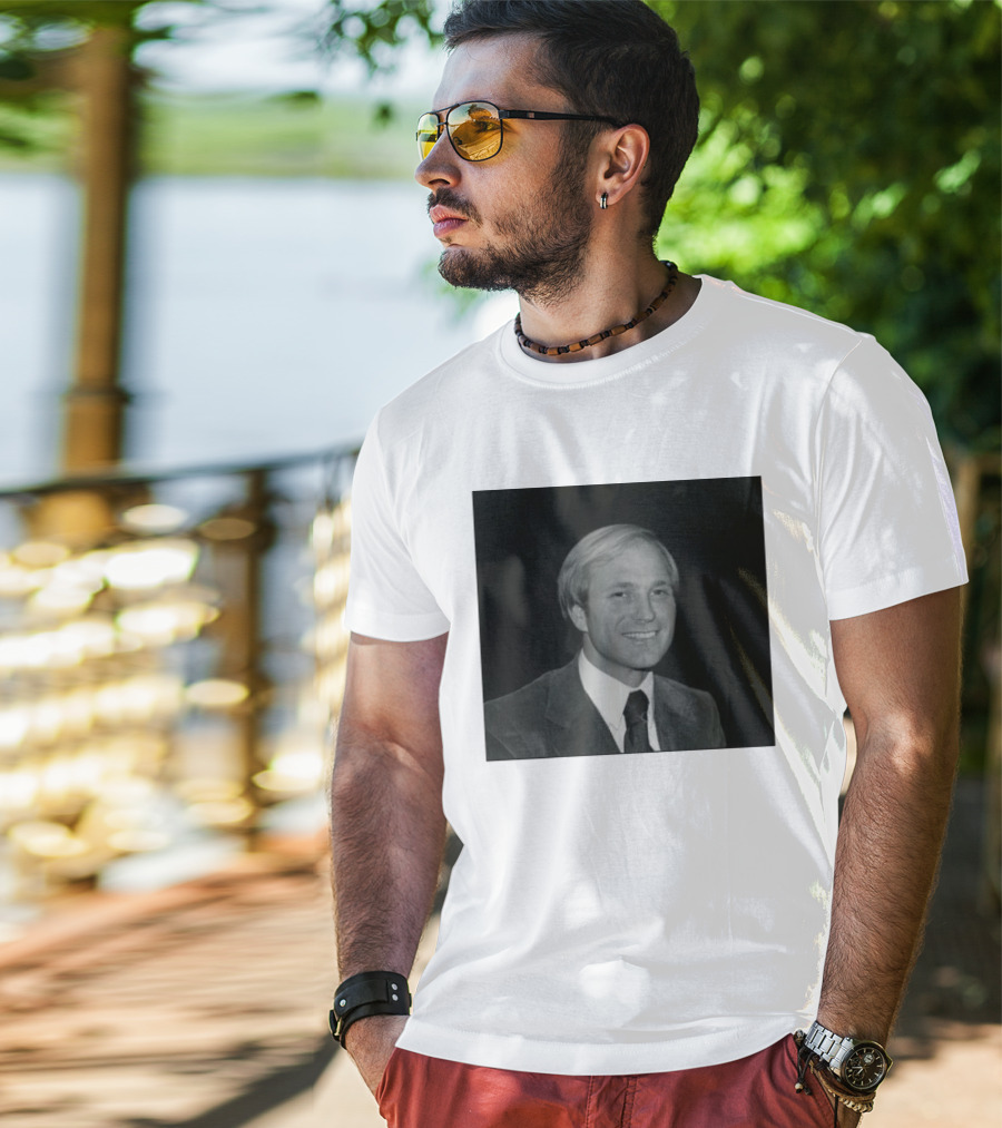 Larry King Ex Husband Of Billie Jean King Women's Pro Tennis Growth 81 T-Shirt