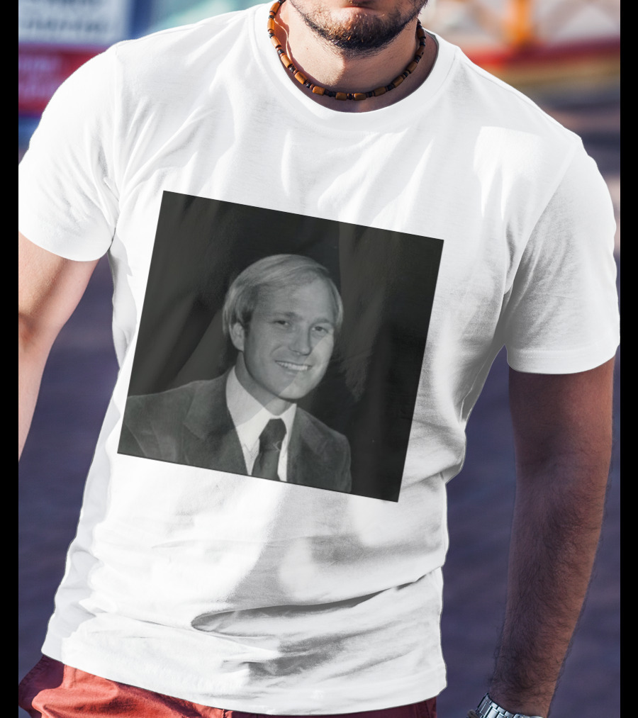 Larry King Ex Husband Of Billie Jean King Women's Pro Tennis Growth 81 T-Shirt