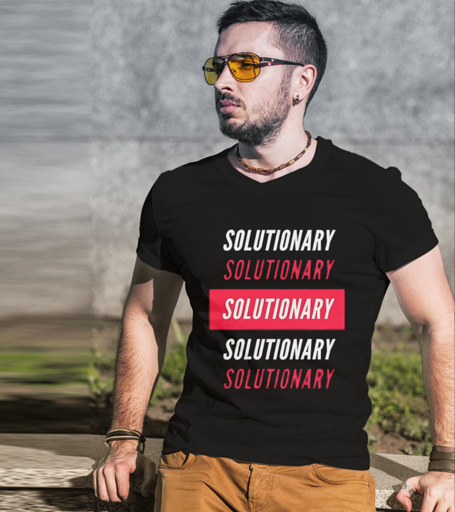 SOLUTIONARY Bold Text Print T-Shirt