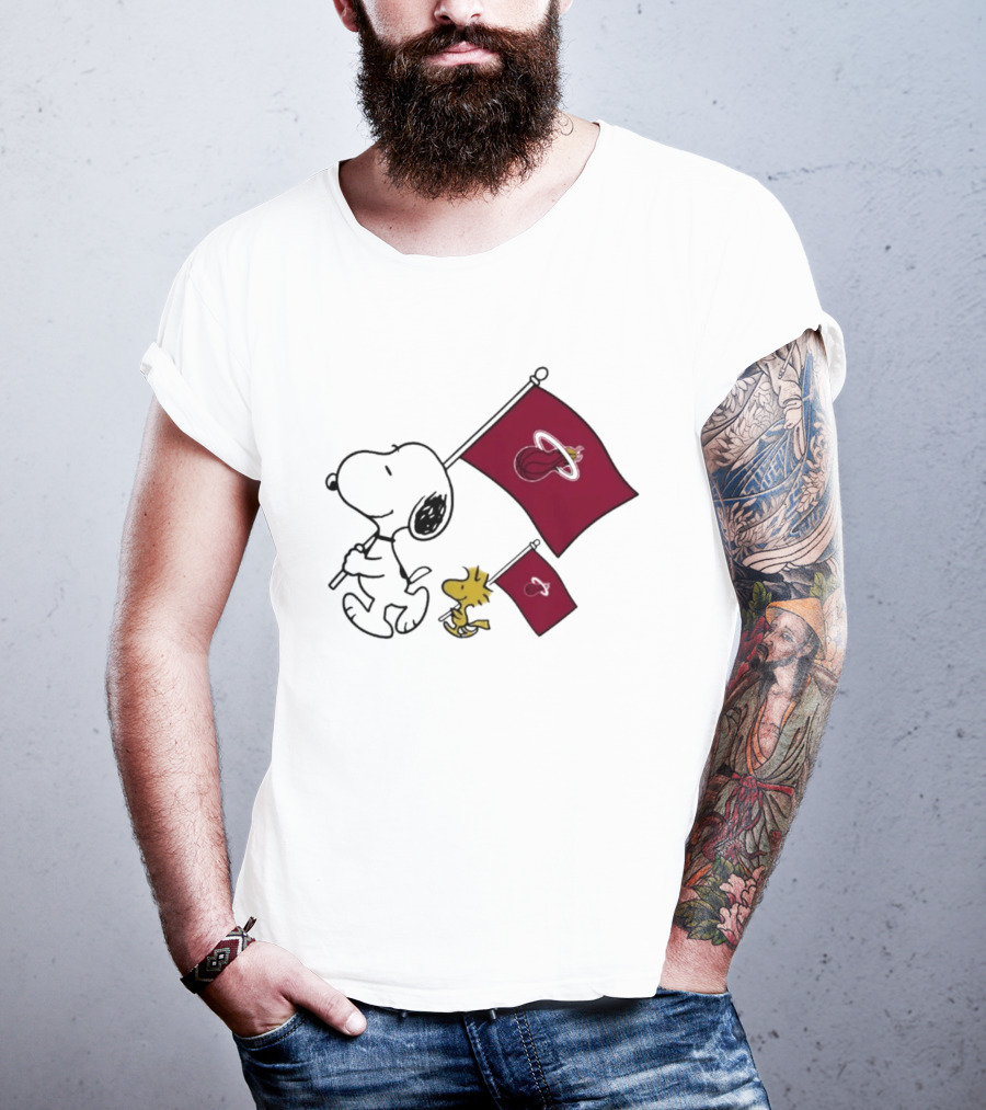 Miami Heat Snoopy Woodstock Miami Heat Flags T-Shirt