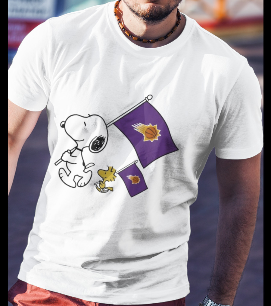Phoenix Suns Snoopy Woodstock Holding Basketball Flag T-Shirt