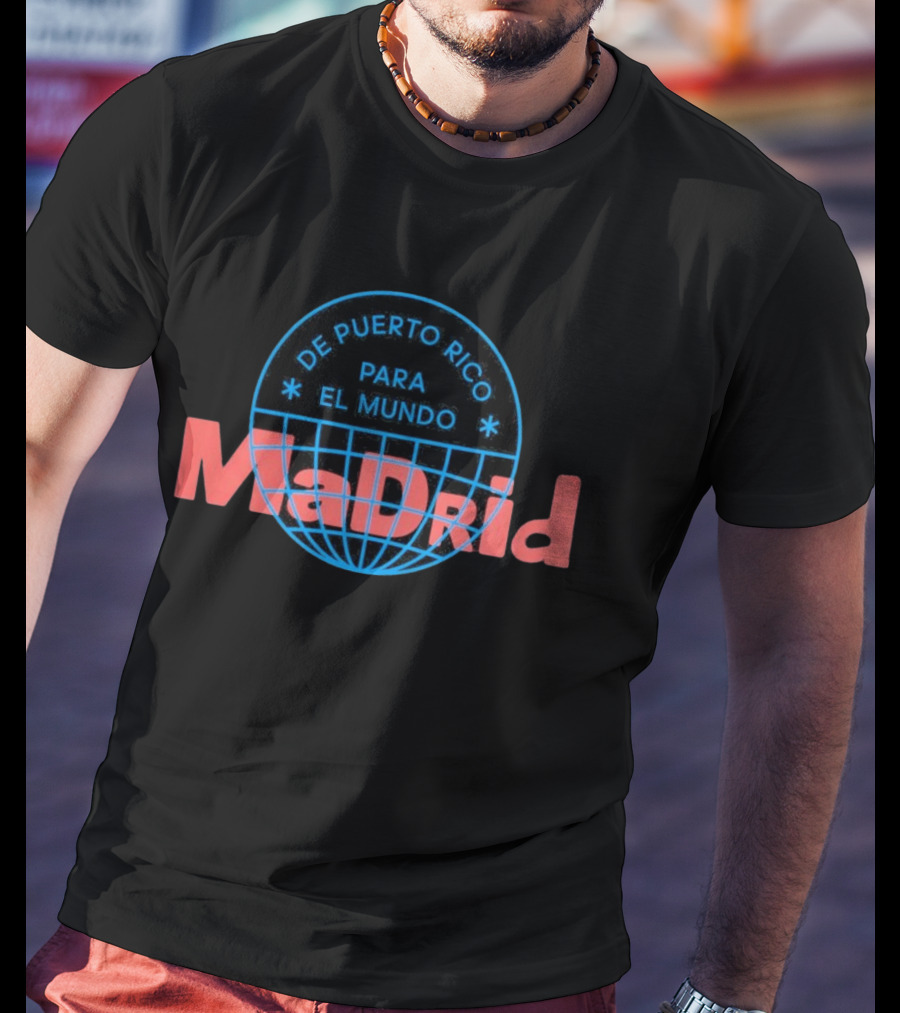 De Puerto Rico Para El Mundo Madrid T-Shirt