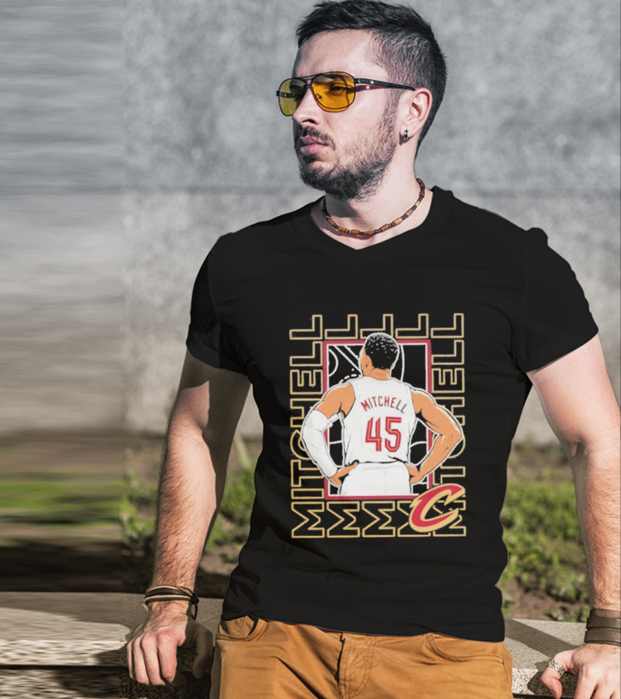 Cleveland Cavaliers Mitchell 45 Basketball Star Pose T-Shirt