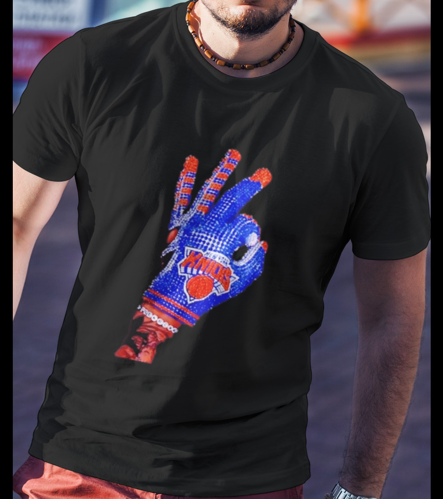 New York Knicks NBA Frenchoo Basketball Fan Glove T-Shirt