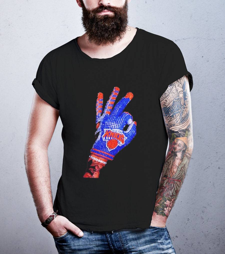 New York Knicks NBA Frenchoo Basketball Fan Glove T-Shirt