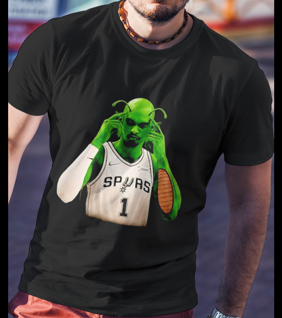 Keldon Johnson Piccolo Crossover San Antonio Spurs NBA 1 Ledger T-Shirt