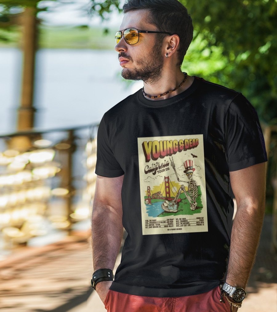 Young And Dead California Tour 26 San Fran Skeleton Golden Gate Bridge Uncle Sam Hat T-Shirt