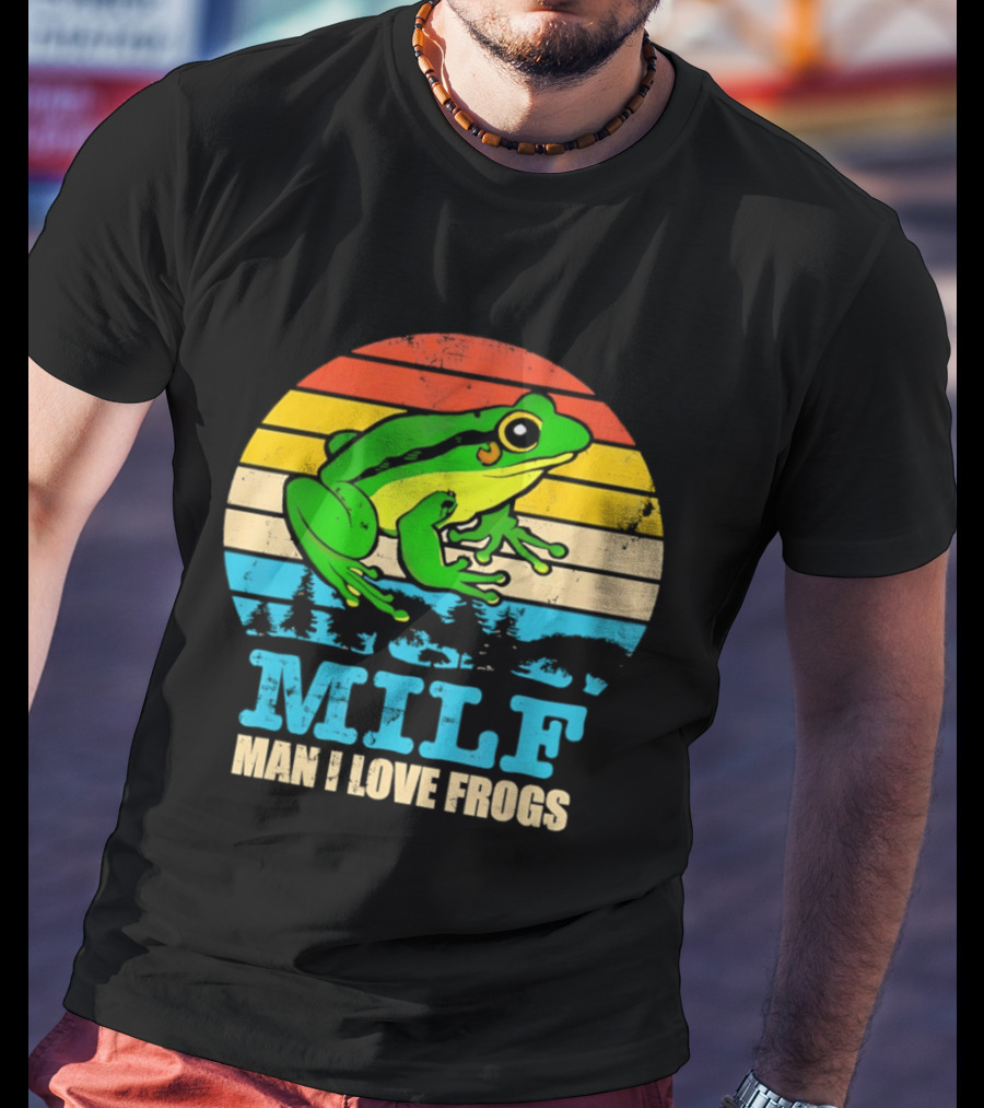 Frog MILF Man I Love Frogs Retro Sunset T-Shirt