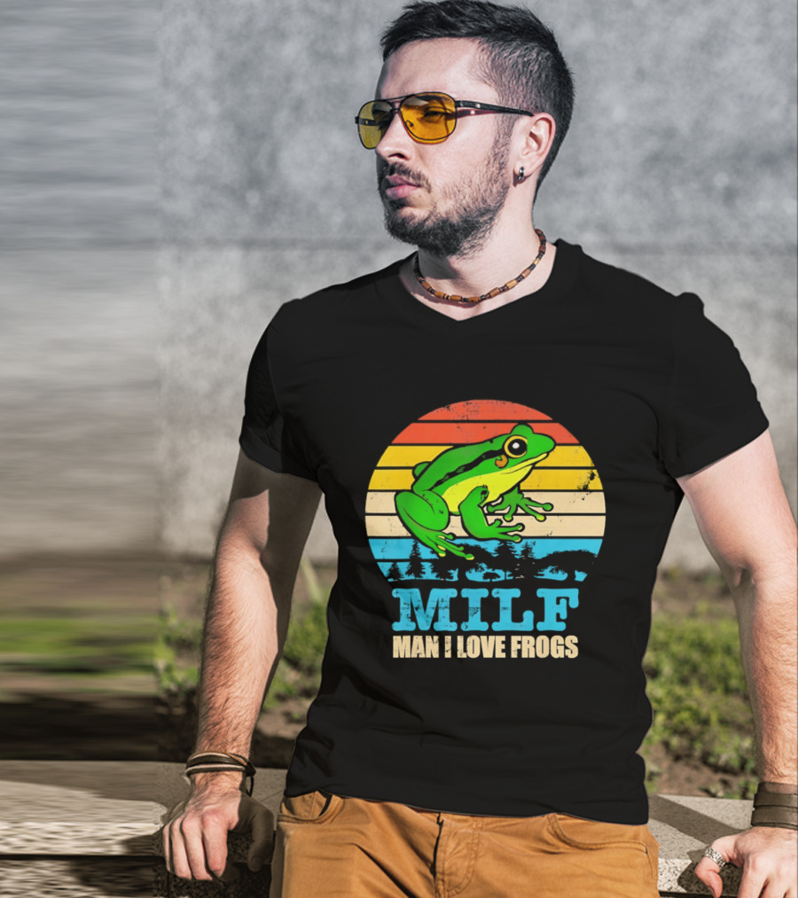 Frog MILF Man I Love Frogs Retro Sunset T-Shirt