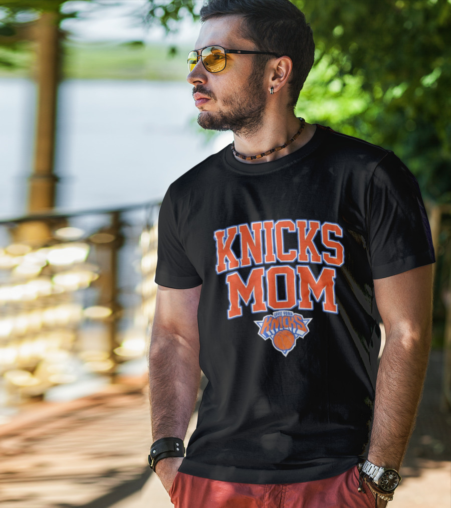 Knicks Mom New York Knicks Basketball T-Shirt