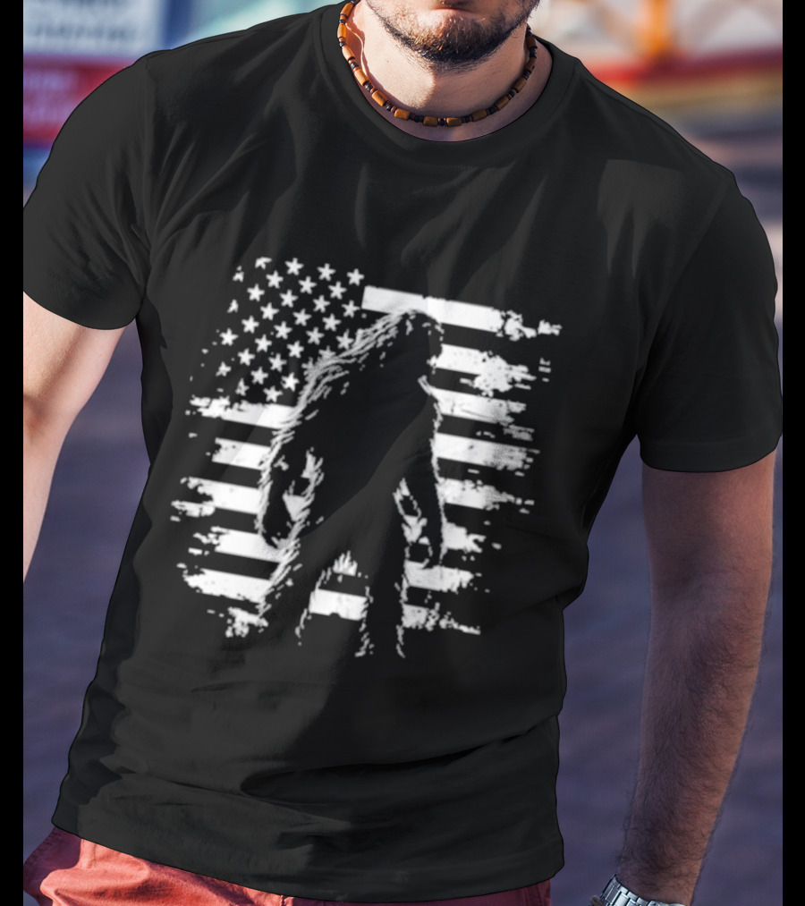 Bigfoot Sasquatch American Flag Independence Day Stars And Stripes T-Shirt