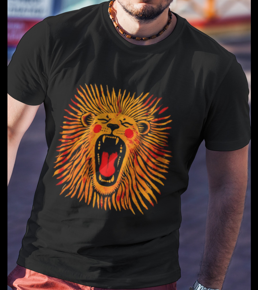 Lion Wild King Roaring Fierce Majesty T-Shirt