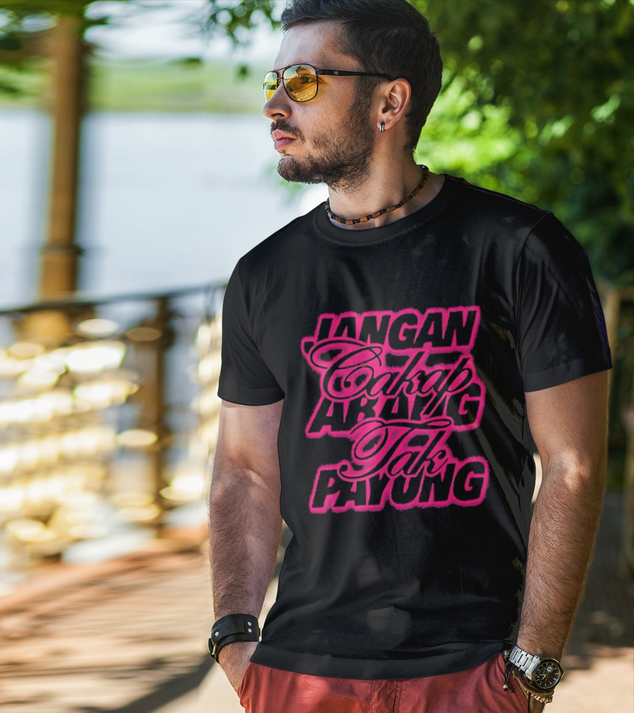 Jangan Cakap Abang Tak Payung Neon Lettering T-Shirt