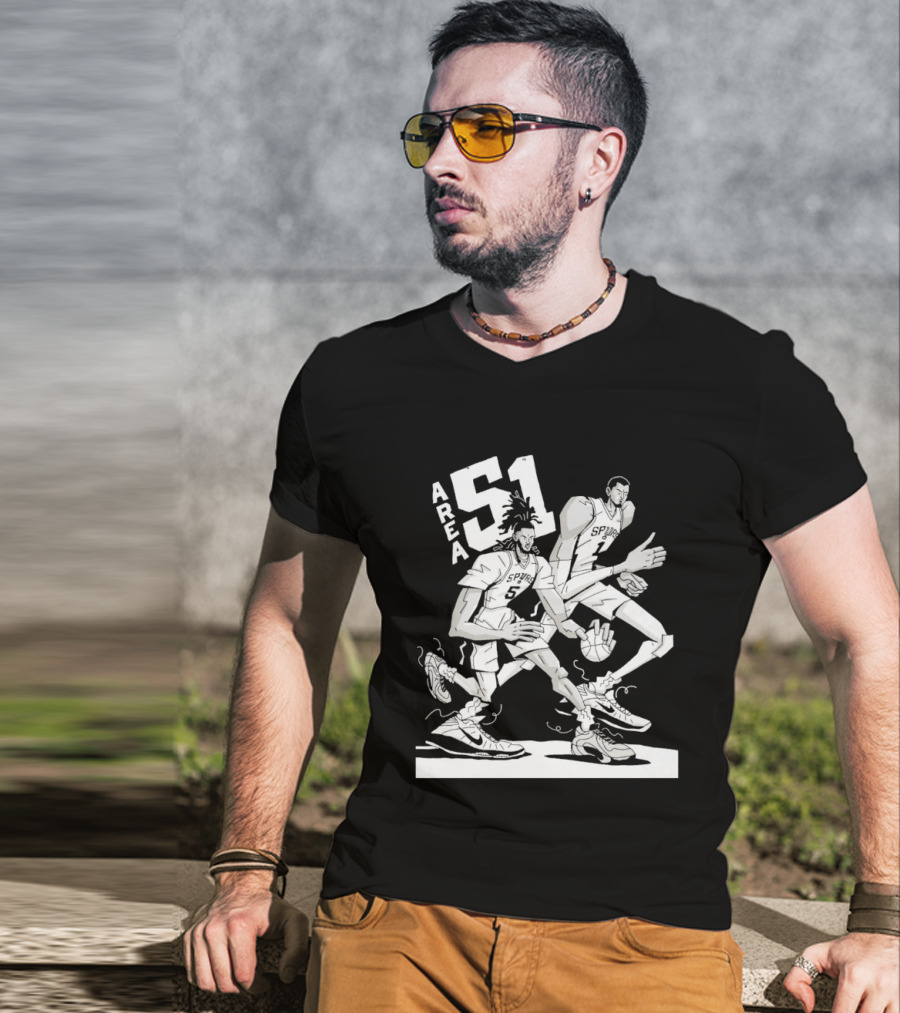 Spurs Area 51 Basketball Duo Aliens T-Shirt