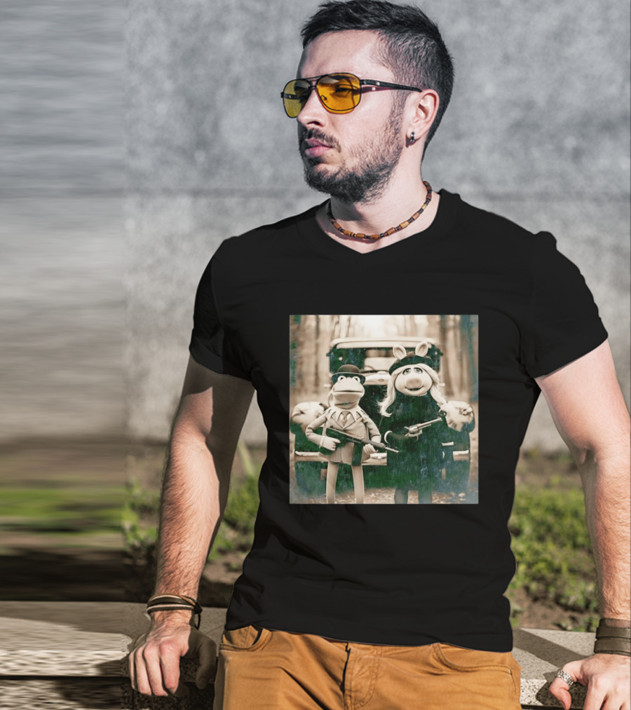 The Muppets Kermit The Frog Miss Piggy Gangster T-Shirt
