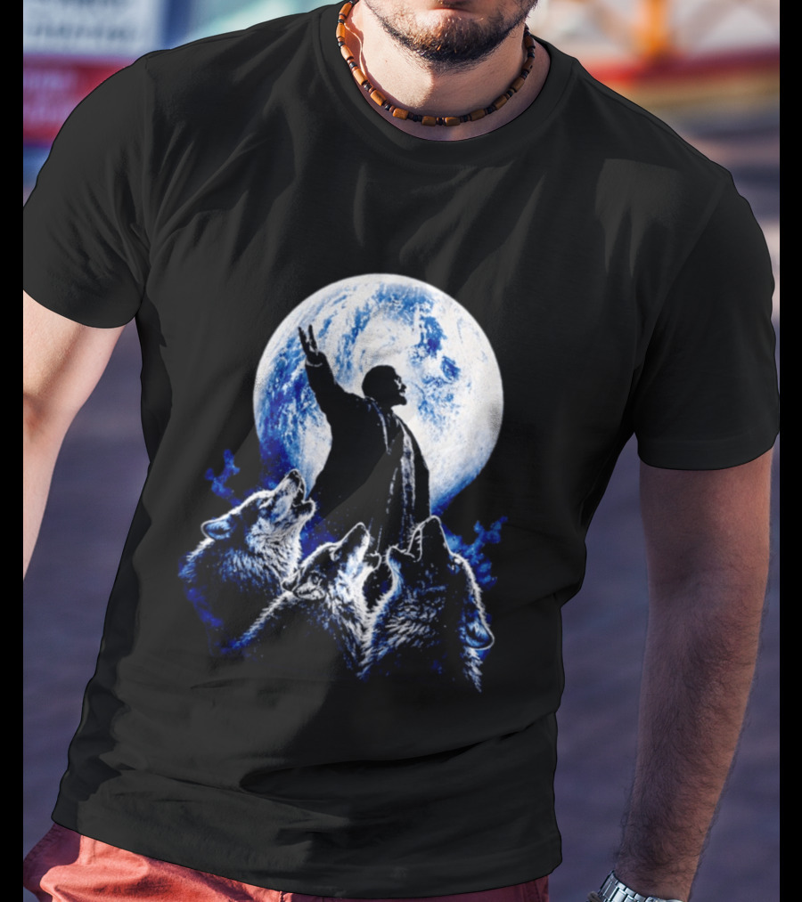 Vladimir Lenin Moon Wolves Howling Speaker T-Shirt