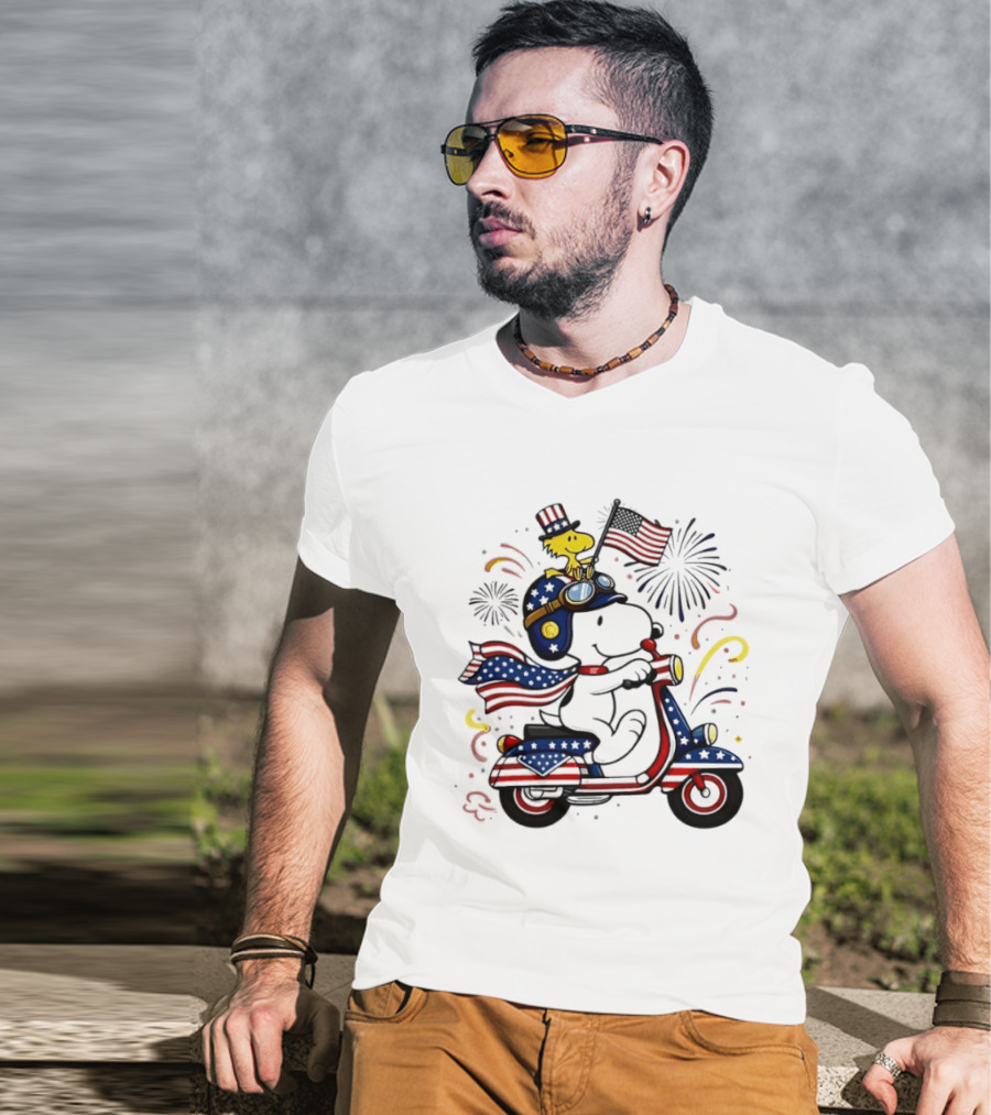 Snoopy Woodstock 250th Anniversary USA Patriotic Peanuts Celebration T-Shirt