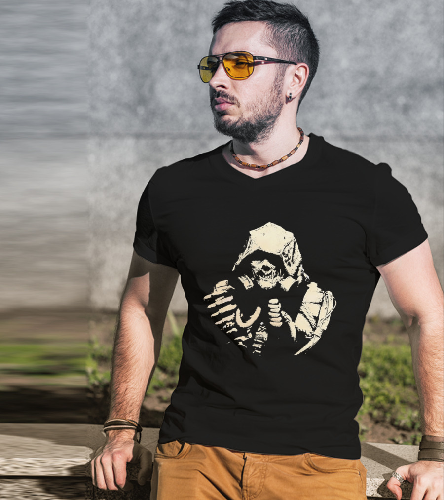 Arkham Scarecrow Gas Mask Hooded T-Shirt