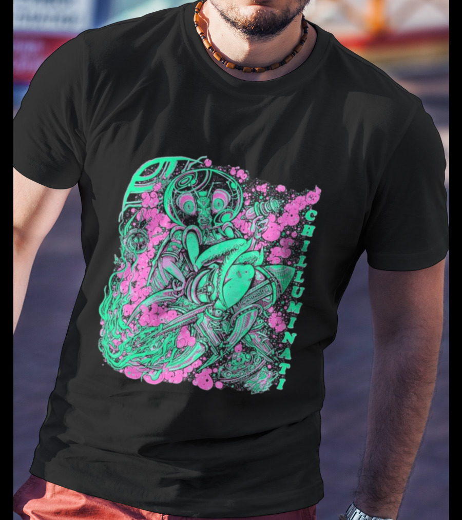 Chilluminati Alien Mantid Retro Comic Style Psychedelic T-Shirt