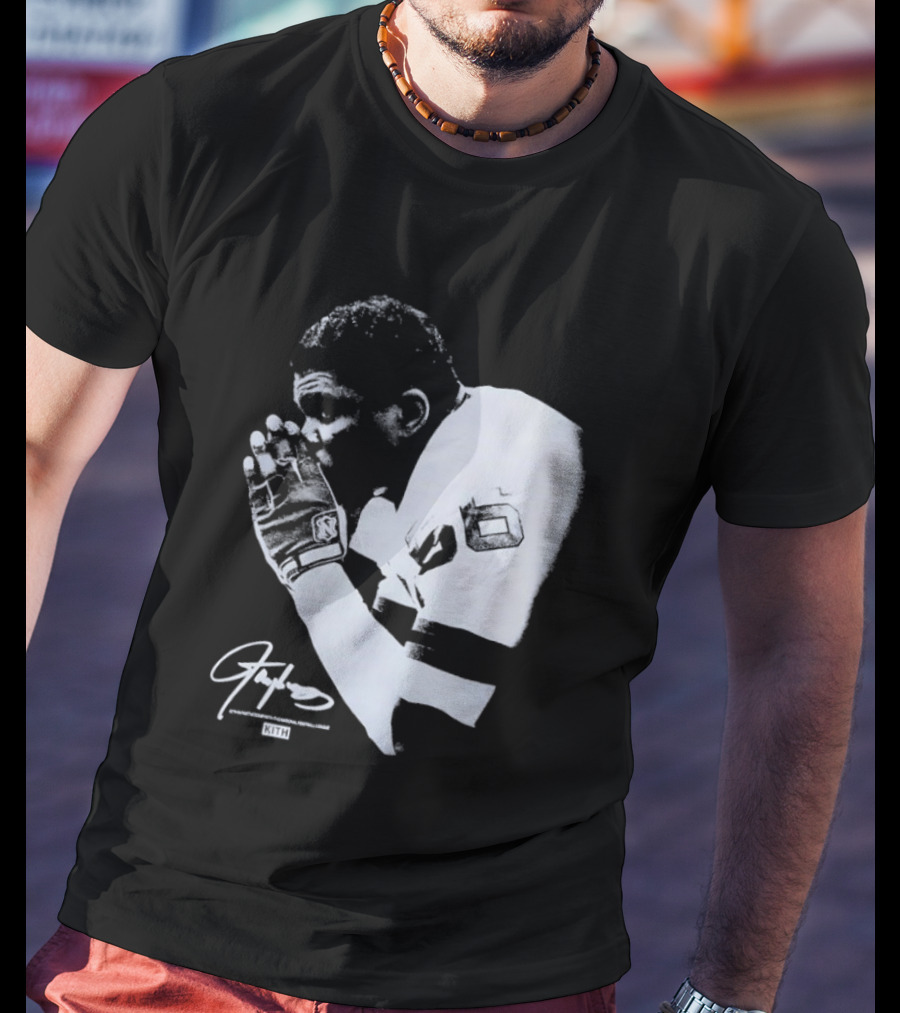 Kith National Football League Lawrence Taylor Praying Hands Signature Edition T-Shirt