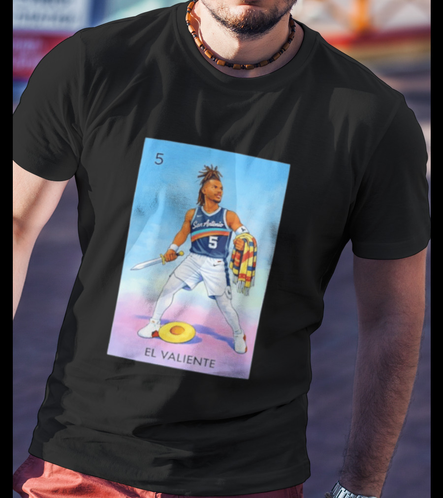 San Antonio Spurs El Valiente Stephon Castle Lotería Card T-Shirt