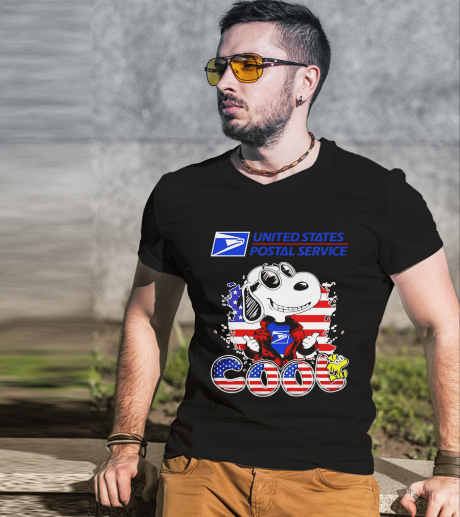 United States Postal Service Snoopy American Flag Cool 250th T-Shirt