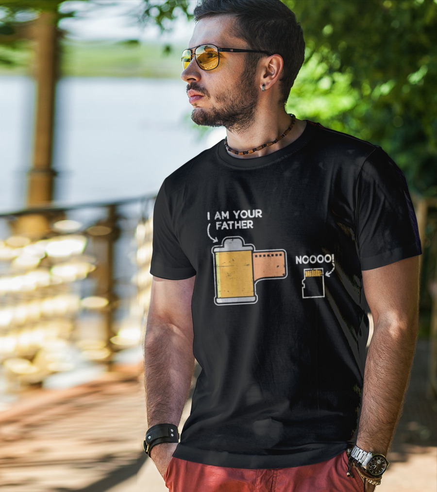 I Am Your Father Nooo Film Roll Memory Card Humor T-Shirt