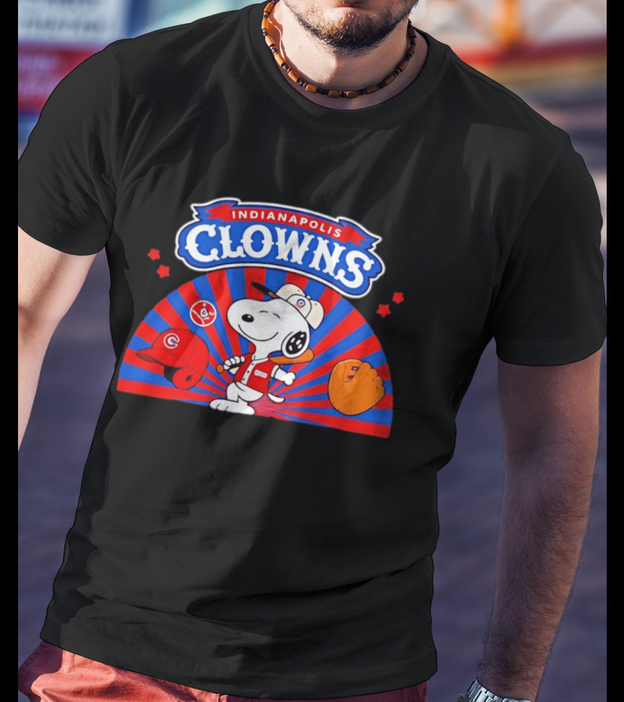 Snoopy Indianapolis Clowns Baseball Vintage Style Red Blue Peanuts Comic Strip Baseball Bat Glove Cap T-Shirt