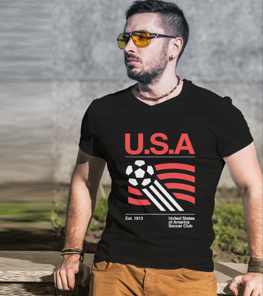 U.S.A. Est. 1913 United States Soccer Club Ball Flag T-Shirt